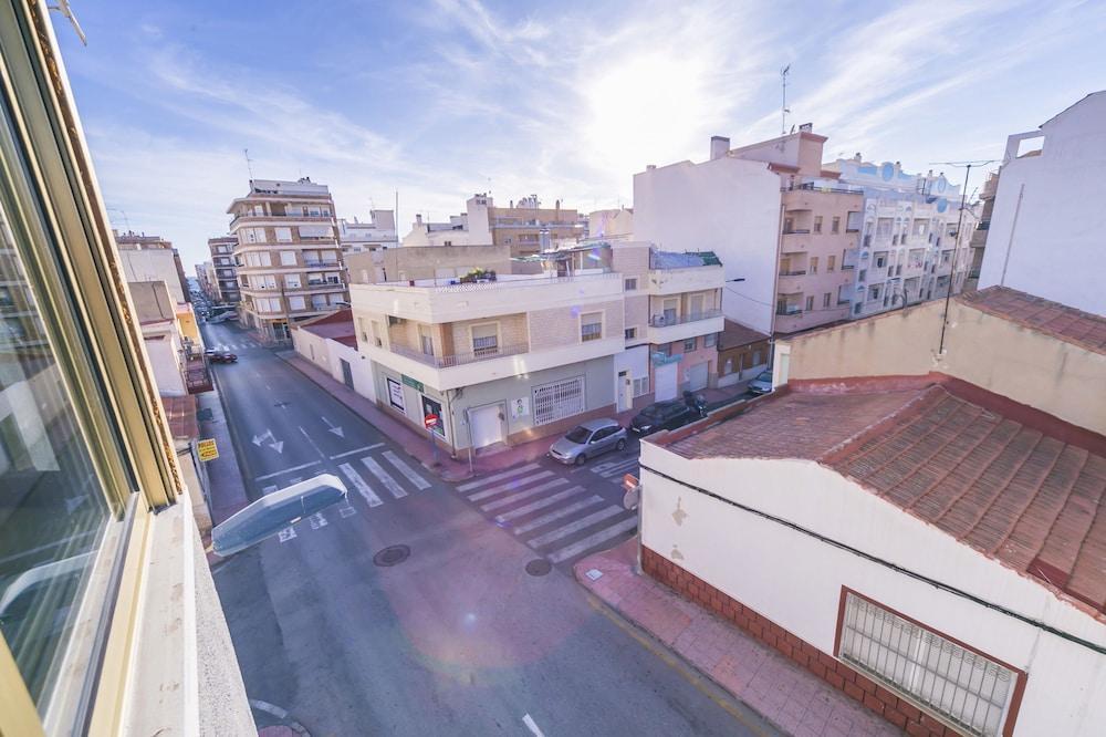Homely Apartments Calle Apolo Torrevieja Exterior foto